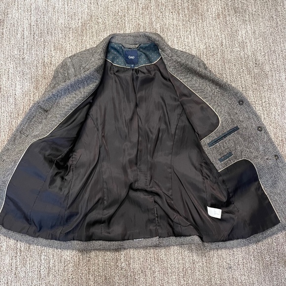 Classic Brown Herringbone Blazer – Size 4 - Picture 4 of 7